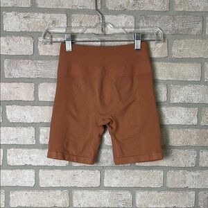 Aurola Nude Active Shorts- Size XS/S